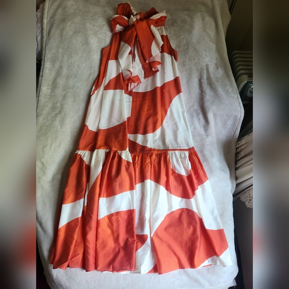 H&M Voluminous maxi dress back tie red/orange/white watermarks NO LOW BALLING!! - Picture 9 of 12